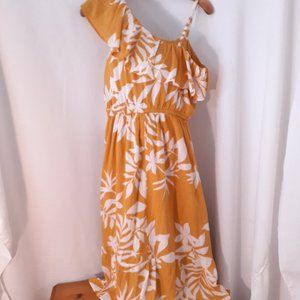 Yellow One Shoulder Sleeve Maxi Dress